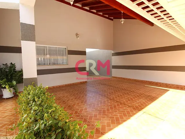 Casa com 364m² 4 quartos e 3 banheiros, à venda, no bairro Bairro Talavasso em Taquaritinga
