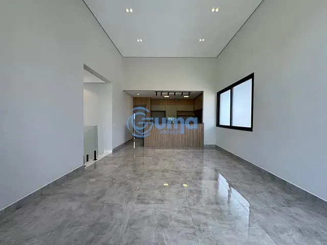 Casa com 300m² 4 quartos e 2 banheiros, à venda, no bairro Condomínio Villa Real de Bragança em Bragança Paulista