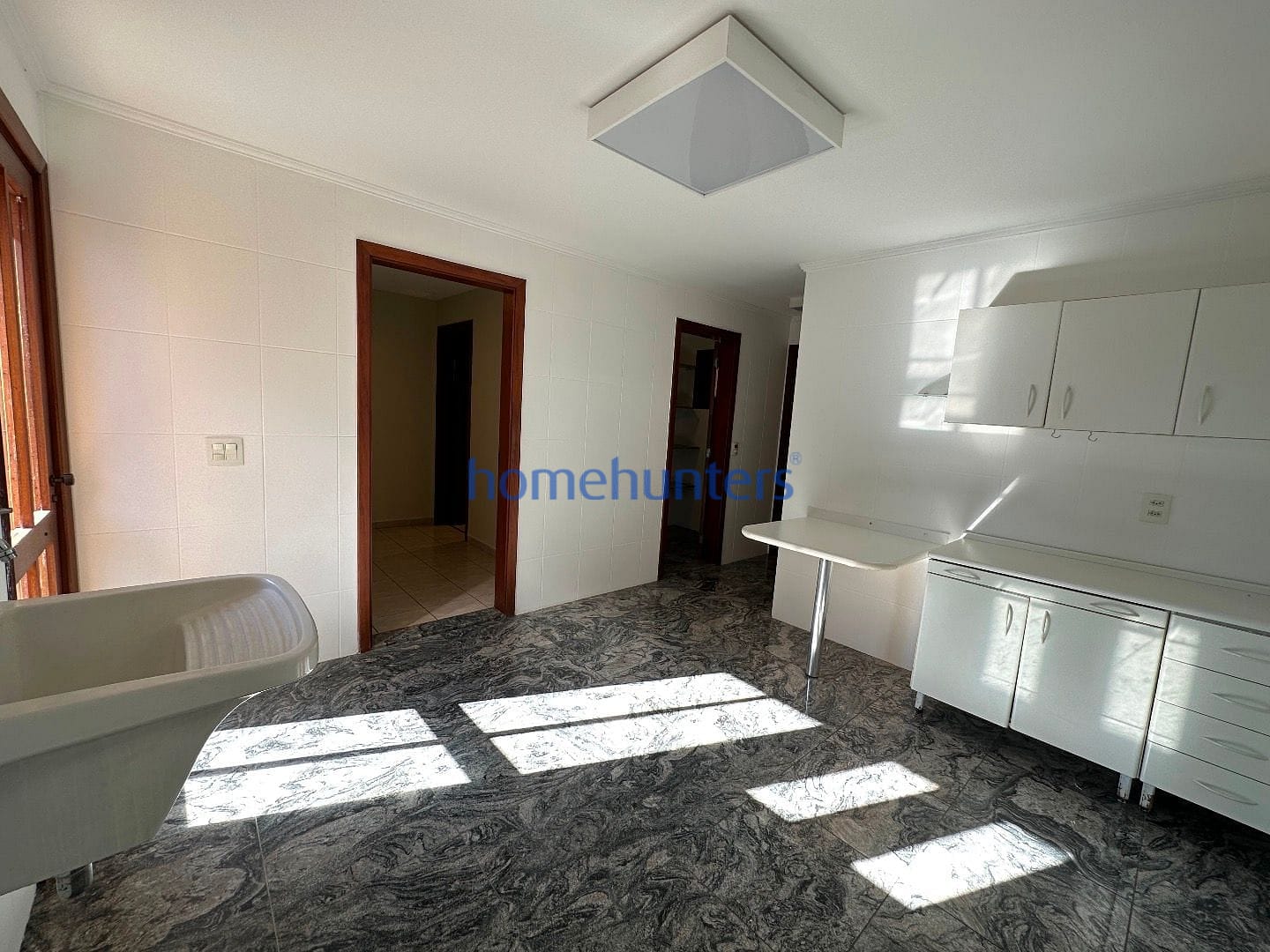 Casa à venda e aluguel com 5 quartos, 452m² - Foto 76
