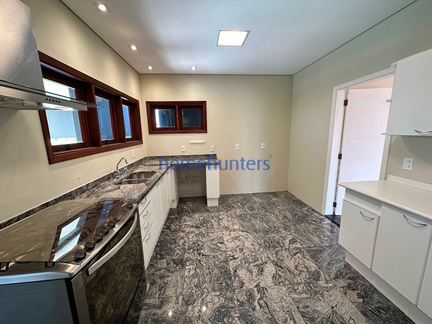 Casa à venda e aluguel com 5 quartos, 452m² - Foto 72