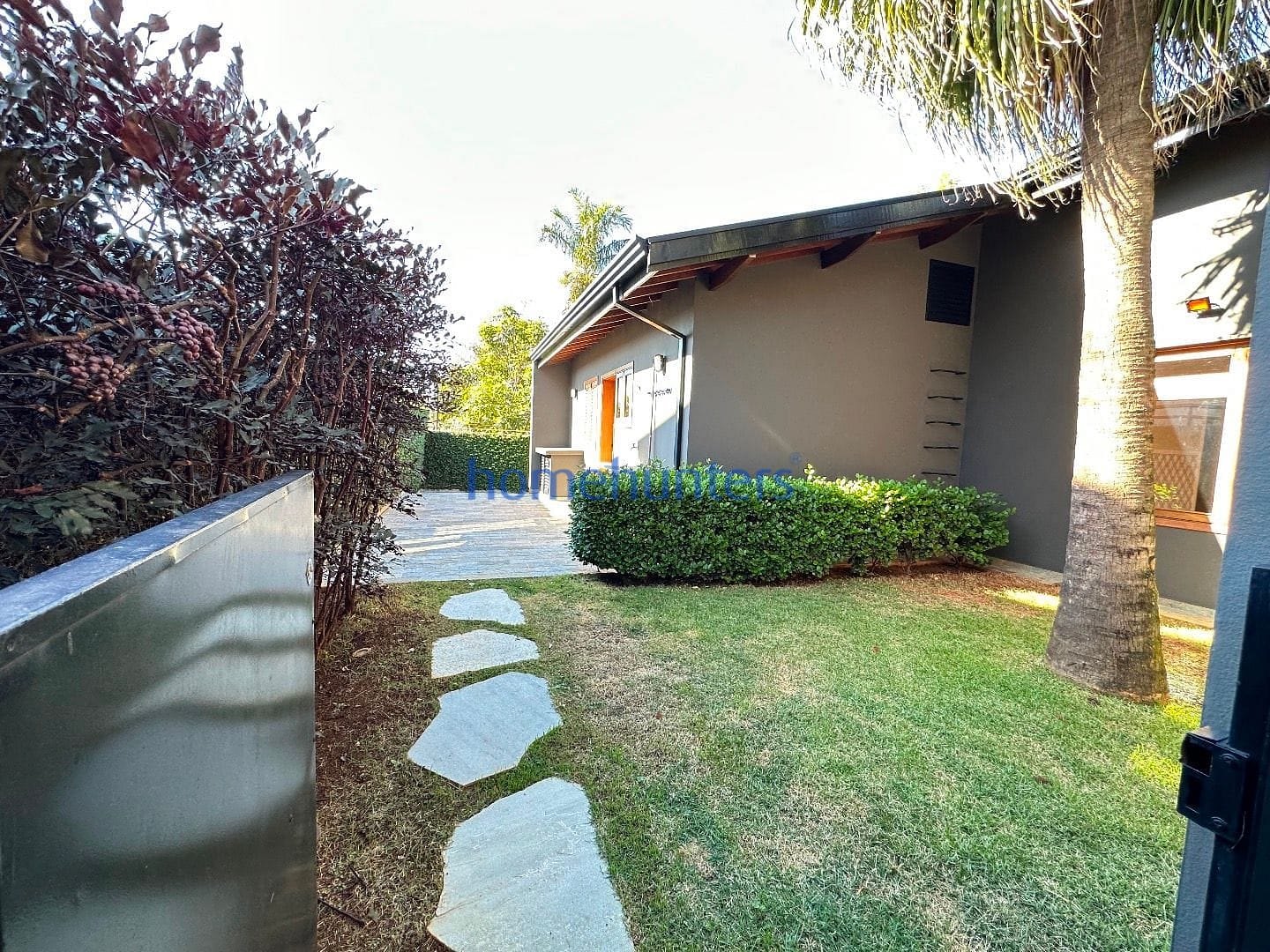 Casa à venda e aluguel com 5 quartos, 452m² - Foto 83