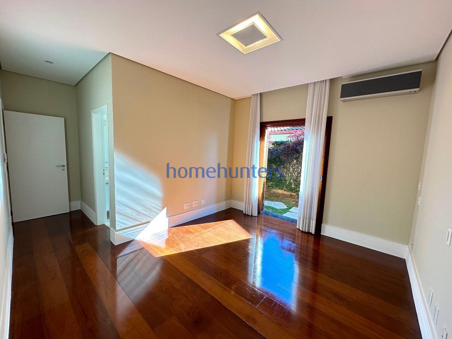 Casa à venda e aluguel com 5 quartos, 452m² - Foto 43