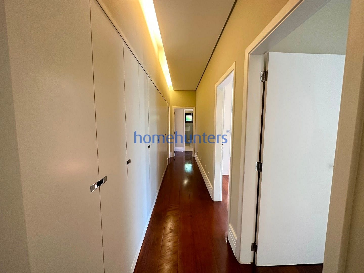 Casa à venda e aluguel com 5 quartos, 452m² - Foto 44