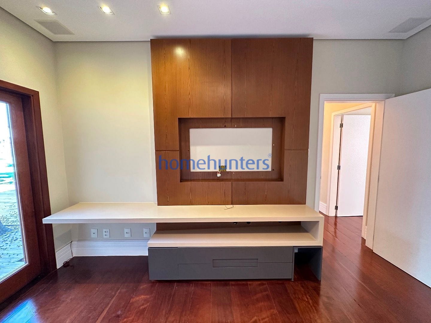 Casa à venda e aluguel com 5 quartos, 452m² - Foto 42