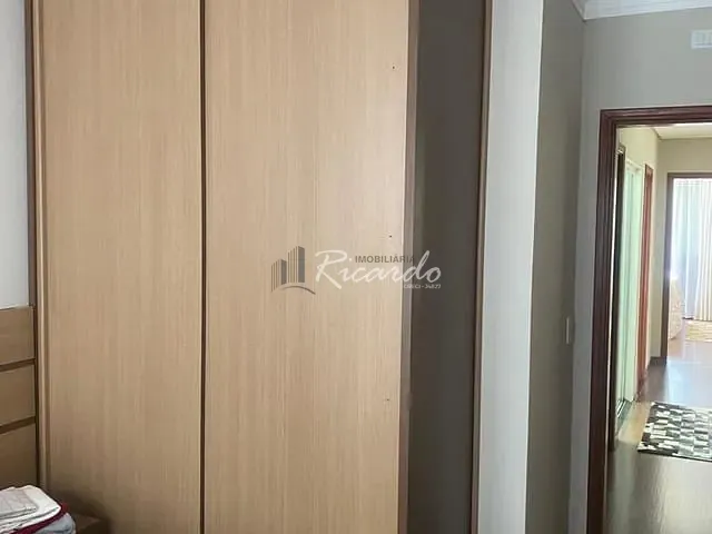 Casa com 315m² 3 quartos e 2 banheiros, para alugar, no bairro Jardim Santa Alice em Arapongas