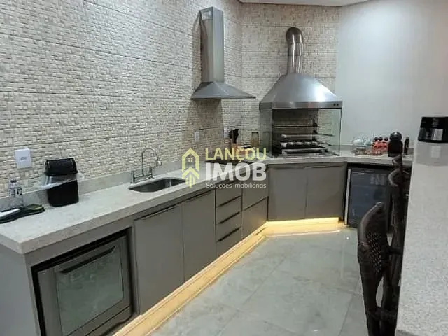 Casa 3 quartos e 2 banheiros, à venda, no bairro Jardim Florestal em Jundiaí