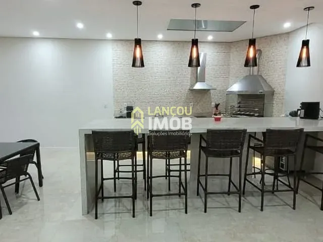 Casa 3 quartos e 2 banheiros, à venda, no bairro Jardim Florestal em Jundiaí