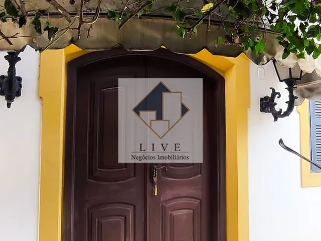 Casa 5 quartos e 4 banheiros, à venda ou para alugar, no bairro Centro em Santa Bárbara D'Oeste
