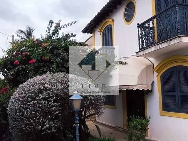 Casa 5 quartos e 4 banheiros, à venda ou para alugar, no bairro Centro em Santa Bárbara D'Oeste