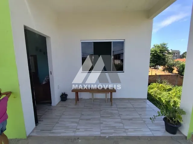Casa com 158m² 6 quartos e 2 banheiros, à venda, no bairro Jardim Nazath em Araçuaí
