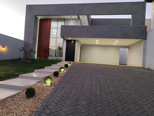 Casa com 420m² 3 quartos e 3 banheiros, à venda, no bairro Residencial Recanto Suíço em Sinop