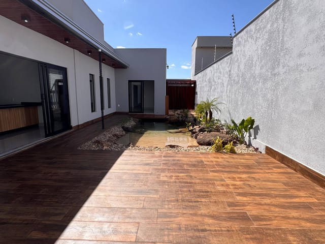 Casa com 420m² 3 quartos e 3 banheiros, à venda, no bairro Residencial Recanto Suíço em Sinop