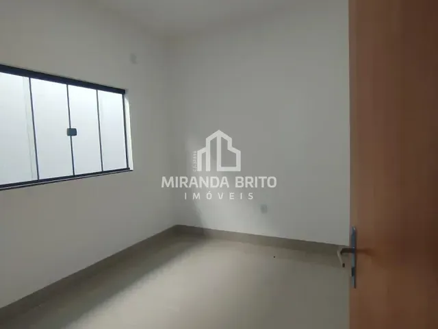Casa 3 quartos e 2 banheiros, à venda, no bairro Jardim Ipiranga em Aparecida de Goiânia