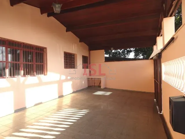 Casa 4 quartos e 1 banheiro, para alugar, no bairro Jardim Capivari em Campinas