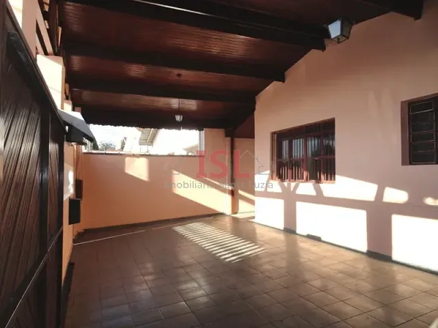 Casa 4 quartos e 1 banheiro, para alugar, no bairro Jardim Capivari em Campinas
