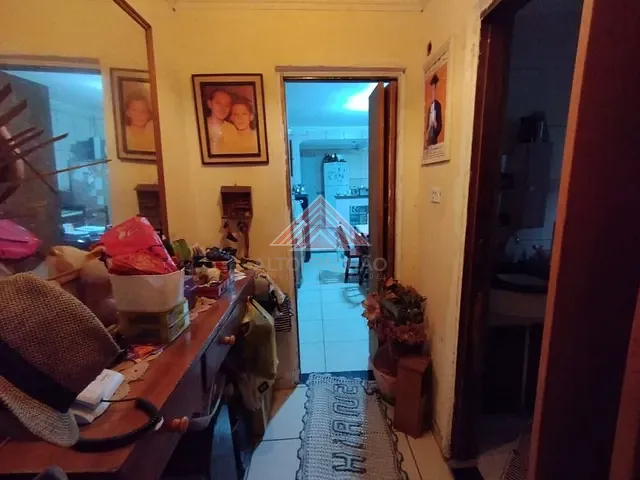 Casa com 125m² 3 quartos e 2 banheiros, à venda, no bairro Jardim Paranavaí em Mauá