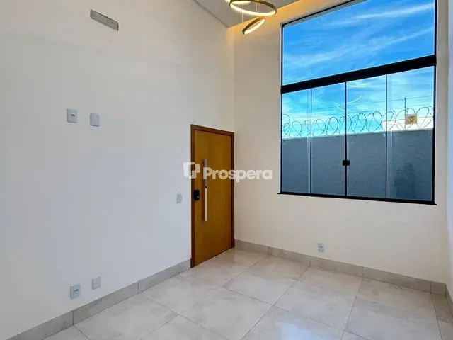 Casa com 217m² 3 quartos e 3 banheiros, à venda, no bairro Residencial Solar Central Park em Aparecida de Goiânia