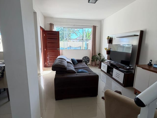 Casa 2 quartos e 2 banheiros, à venda, no bairro Terra Firme em Rio das Ostras