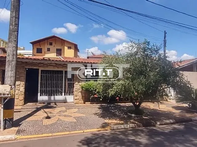 Casa com 305m² 3 quartos e 2 banheiros, à venda, no bairro Jardim Fortaleza em Paulínia