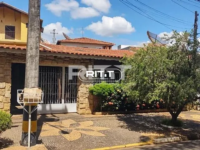 Casa com 305m² 3 quartos e 2 banheiros, à venda, no bairro Jardim Fortaleza em Paulínia