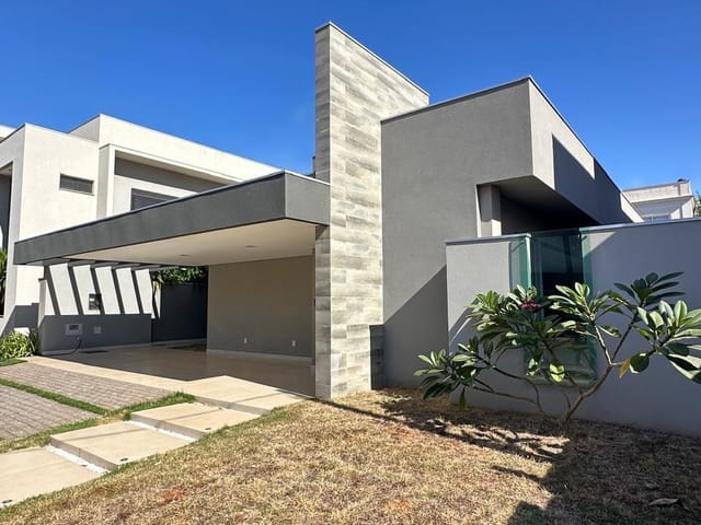 Casa com 480m² 3 quartos e 5 banheiros, à venda, no bairro Residencial Damha II em Campo Grande