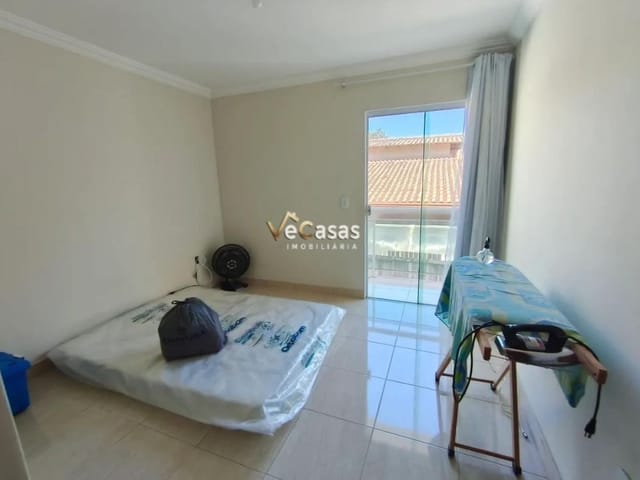 Casa 2 quartos e 3 banheiros, à venda, no bairro Jardim Campomar em Rio das Ostras
