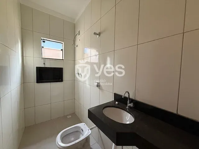 Casa 3 quartos e 2 banheiros, à venda, no bairro Jardim Europa IV em Araxá