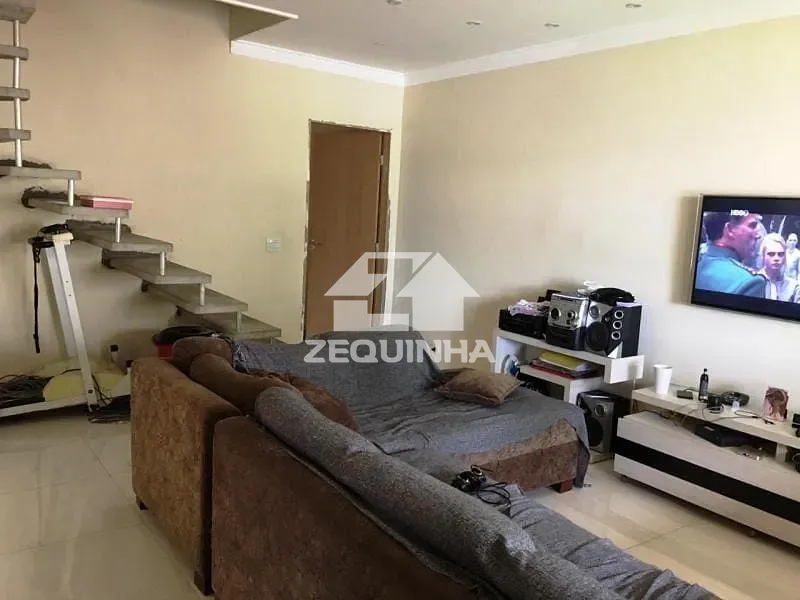 Casa, 3 quartos, 315 m² - Foto 1