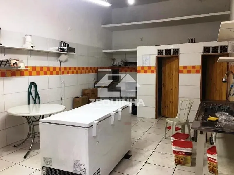 Casa, 3 quartos, 315 m² - Foto 24