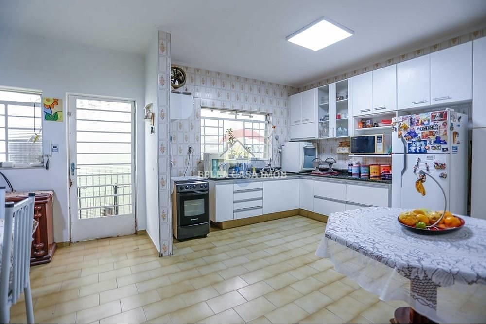 Casa, 3 quartos, 276 m² - Foto 3