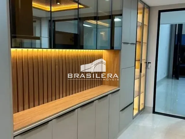 Casa com 313m² 4 quartos e 4 banheiros, à venda, no bairro Jardins Porto em Senador Canedo