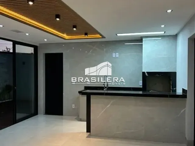 Casa com 313m² 4 quartos e 4 banheiros, à venda, no bairro Jardins Porto em Senador Canedo
