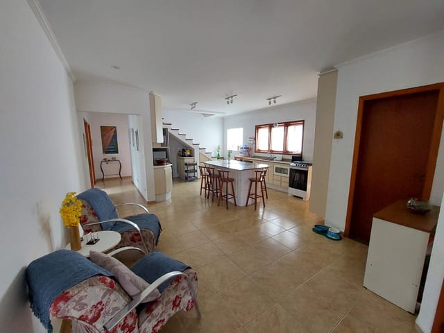 Casa 3 quartos e 4 banheiros, à venda, no bairro Vila Uberabinha em São Paulo