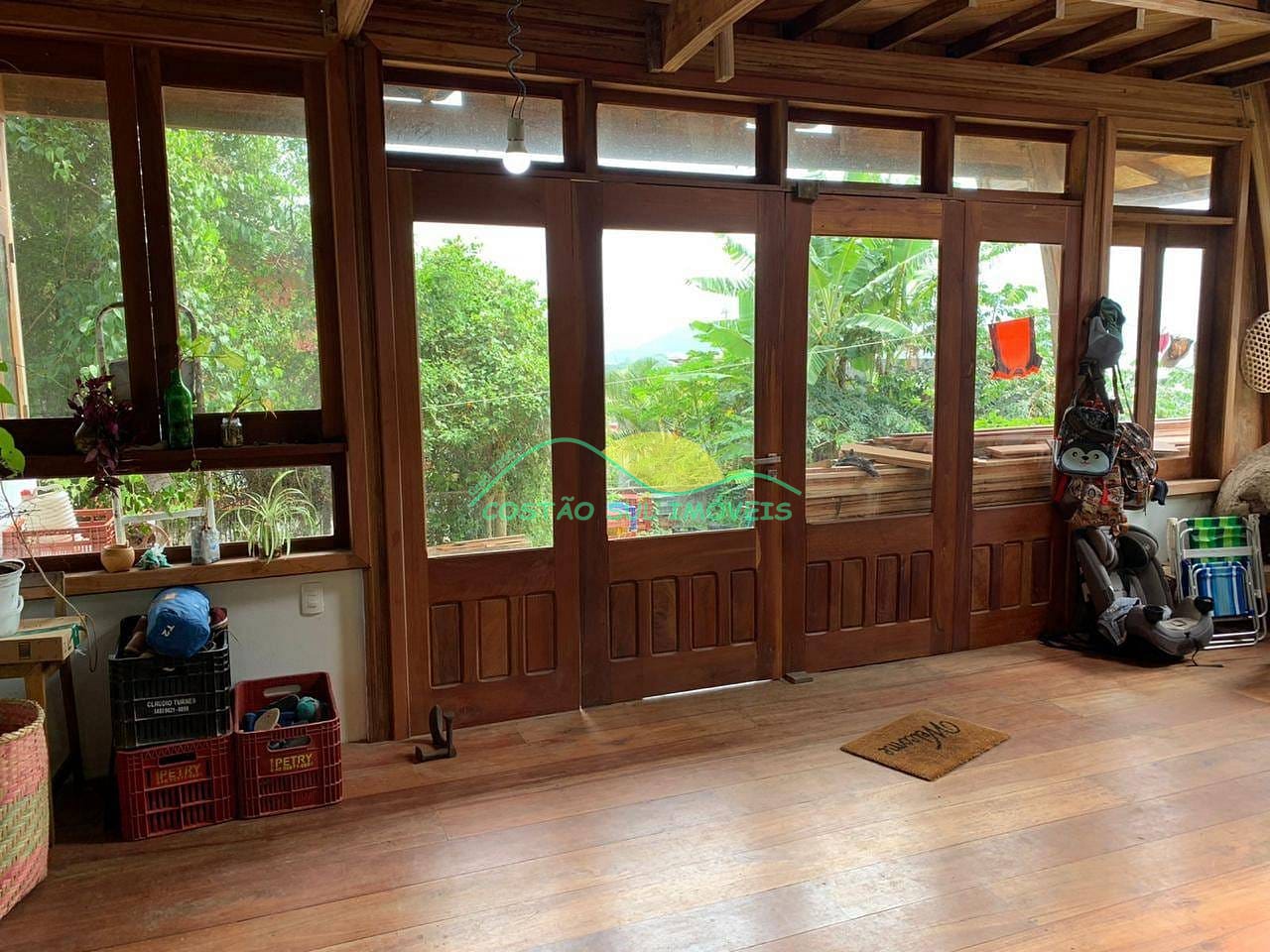 Casa, 6 quartos, 250 m² - Foto 22