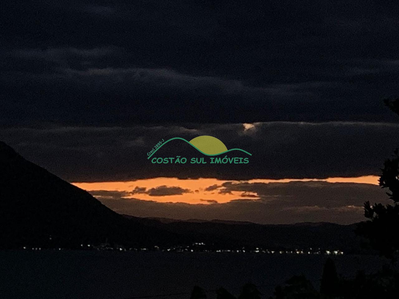 Casa, 6 quartos, 250 m² - Foto 6