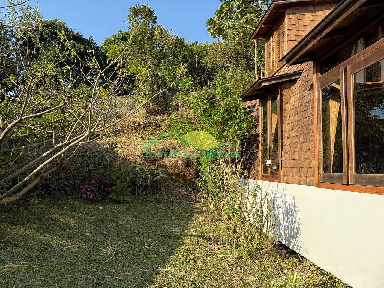 Casa, 6 quartos, 250 m² - Foto 44