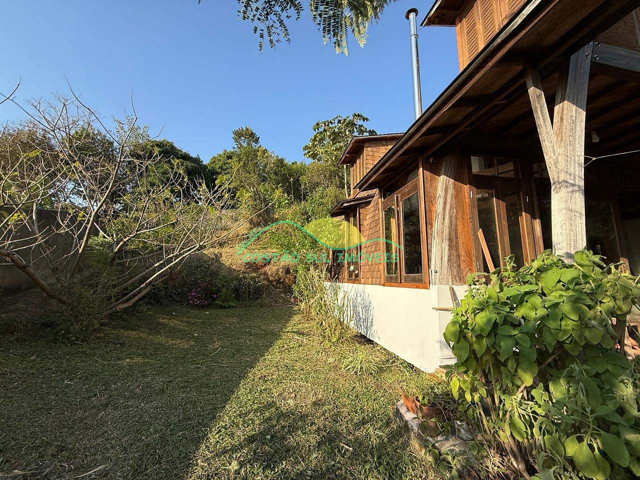 Casa, 6 quartos, 250 m² - Foto 45