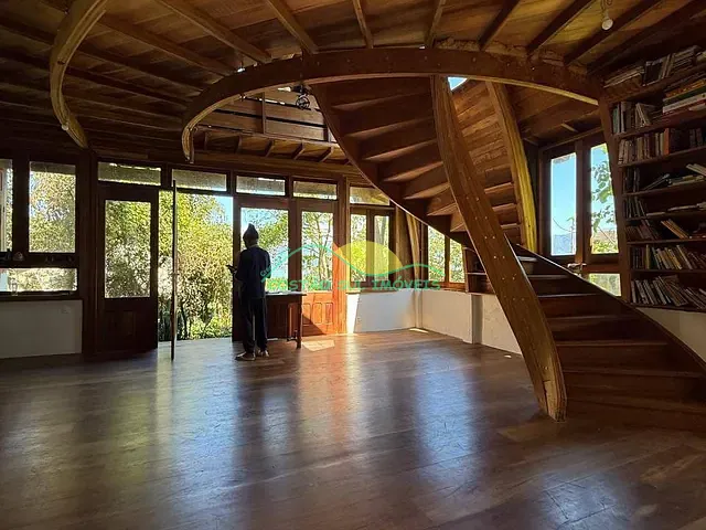 Casa com 1000m² 6 quartos e 2 banheiros, à venda ou para alugar, no bairro Ribeirão da Ilha em Florianópolis