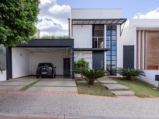 Sobrado com 253m² 3 quartos e 2 banheiros, à venda, no bairro Morada das Flores em Cambé