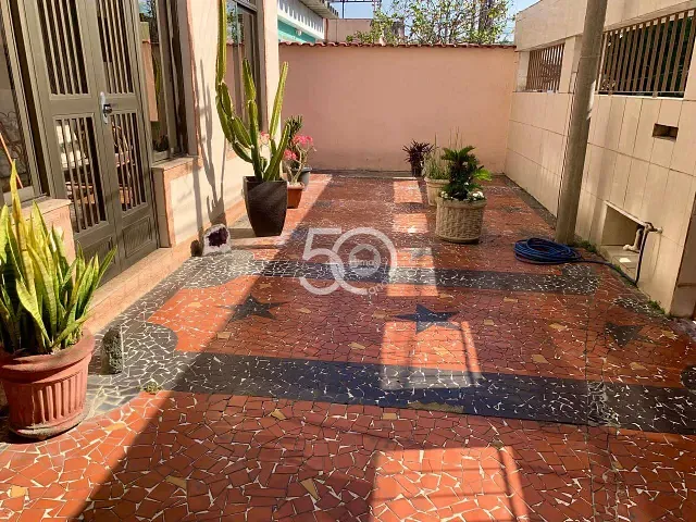 Casa 4 quartos e 2 banheiros, à venda, no bairro Vila da Penha em Rio de Janeiro