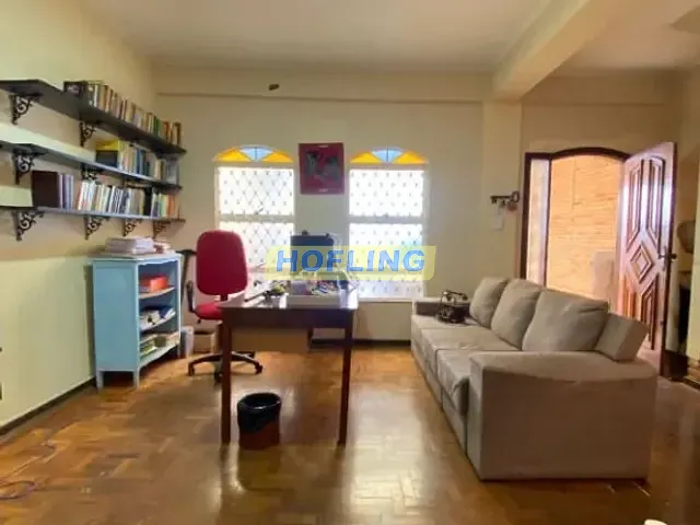 Casa com 262m² 4 quartos e 3 banheiros, à venda, no bairro Centro em Rio Claro