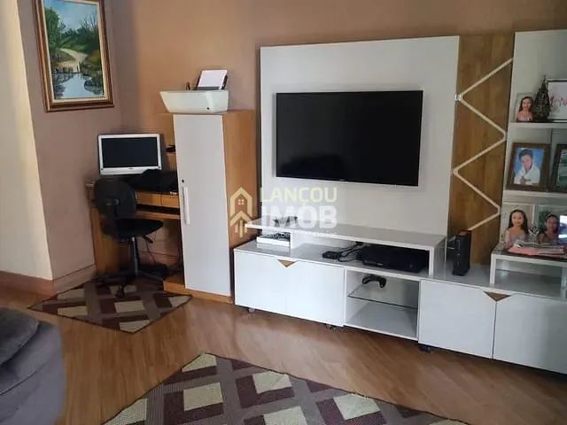 Casa com 133m² 3 quartos e 1 banheiro, à venda, no bairro Parque Residencial Eloy Chaves em Jundiaí