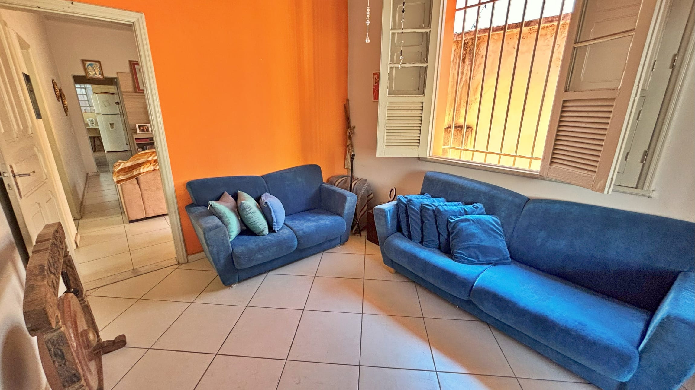 Casa à venda no bairro Padre Eustáquio, Belo Horizonte – 3 quartos, 2 vagas e 2 barracões nos fundos