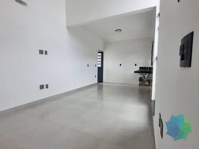 Casa com 280m² 3 quartos e 2 banheiros, à venda, no bairro Itapecerica em Salto