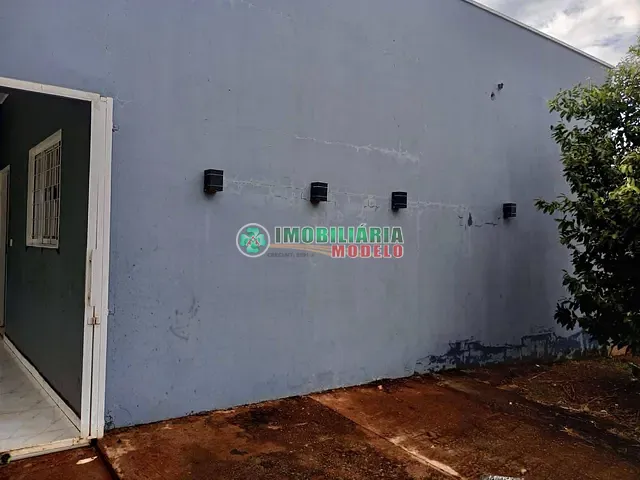 Casa 4 quartos e 2 banheiros, à venda, no bairro Sete de Setembro em Canarana