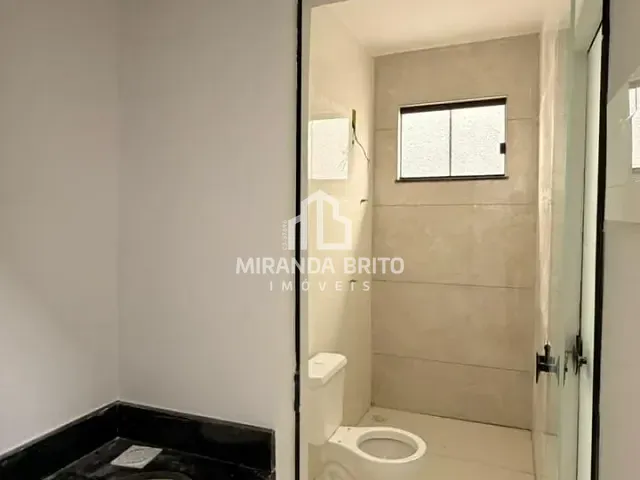 Casa 2 quartos e 2 banheiros, à venda, no bairro Jardim Miramar em Aparecida de Goiânia