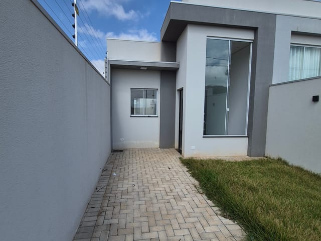 Foto do Casa - LOCAÇÃO AV. PARQUE TAUÁ (EXTERNO) Casa Com uma área total de 130 m² e uma área útil de 80 m² - Londrina, PR | Imobiliária Natal LTDA