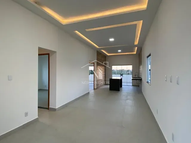 Casa com 360m² 3 quartos e 2 banheiros, à venda, no bairro Jacaroá em Maricá