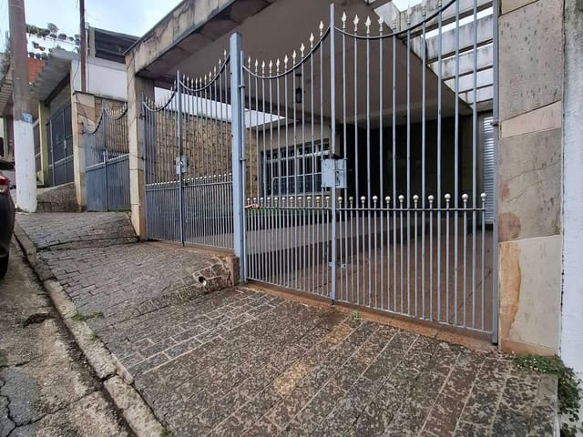 Casa com 210m² 4 quartos e 2 banheiros, à venda, no bairro Vila Santa Clara em São Paulo