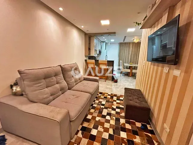 Casa com 90m² 2 quartos e 1 banheiro, à venda, no bairro Guaraituba em Colombo